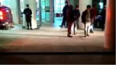 Arazi anlaşmazlığı nedeniyle çıkan kavga kanlı bitti: 1 ölü, 2 yaralı Arazi anlaşmazlığı nedeniyle çıkan kavga kanlı bitti: 1 ölü, 2 yaralı