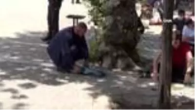 Balıkesir'de sosyal mesafeli Cuma namazı Balıkesir'de sosyal mesafeli Cuma namazı