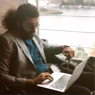 Berkant Uluer Kozmetik Dünyasındaki gelişmeleri anlatıyor
