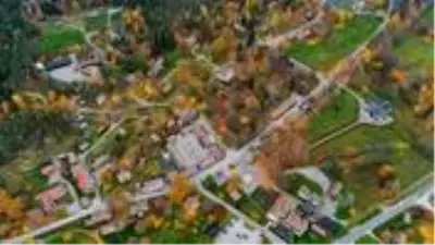 İsveç'te Satra Brunn köyü şifalı suları sebebiyle tam 7 milyon dolara satılıyor İsveç'te Satra Brunn köyü şifalı suları sebebiyle tam 7 milyon dolara satılıyor