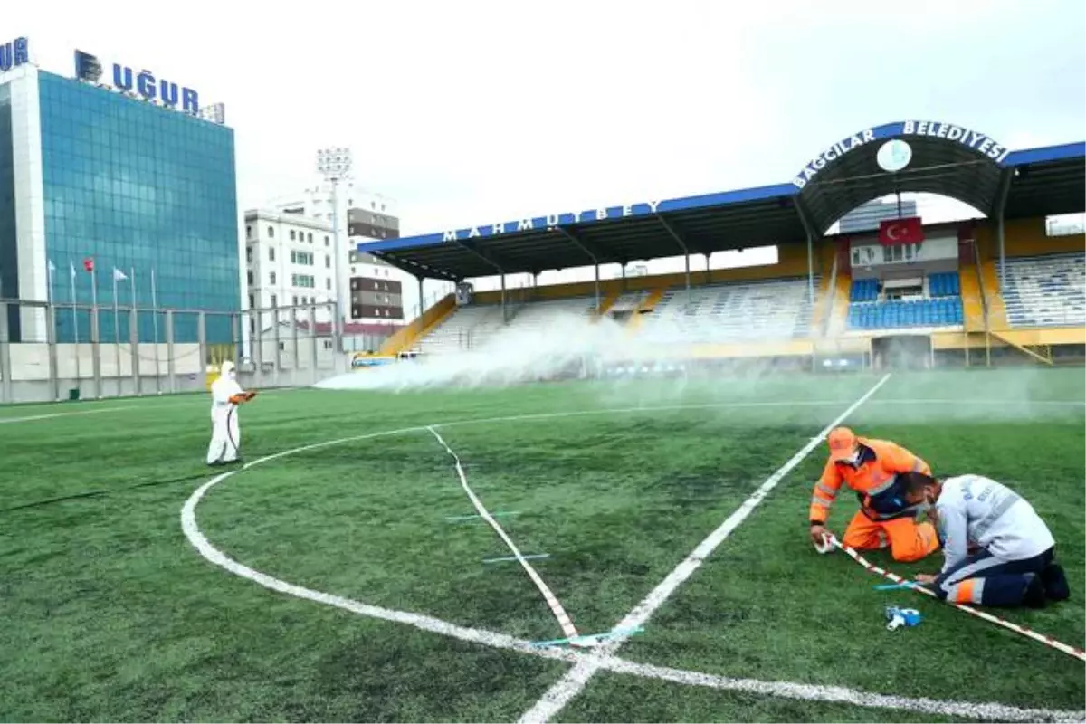 Cuma namazı için 10 bin seccade dağıtılacak