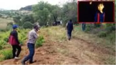 Dedesiyle üzüm bağına giden 3 yaşındaki çocuk, traktörden düşerek öldü Dedesiyle üzüm bağına giden 3 yaşındaki çocuk, traktörden düşerek öldü