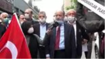 Demokratlar Platformundan TELE1 Televizyonu önünde siyah çelenkli protesto Demokratlar Platformundan TELE1 Televizyonu önünde siyah çelenkli protesto