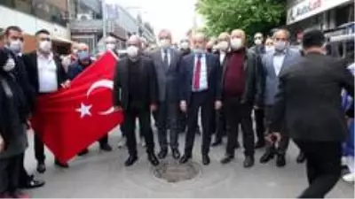 Demokratlar Platformundan TELE1 Televizyonu önünde siyah çelenkli protesto Demokratlar Platformundan TELE1 Televizyonu önünde siyah çelenkli protesto