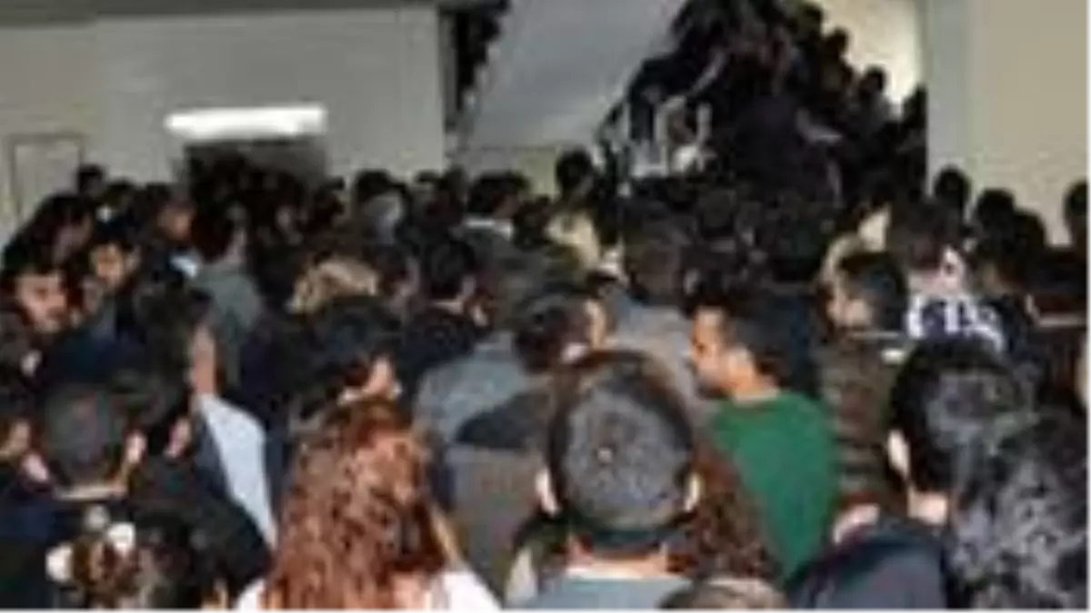 Devlet korumasından yararlanan 1.343 genç, kamuda kadroya alınacak