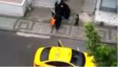 Doğum yaptığı gerekçesiyle taksiden indirilen kadının ailesine yardım yapılacak Doğum yaptığı gerekçesiyle taksiden indirilen kadının ailesine yardım yapılacak