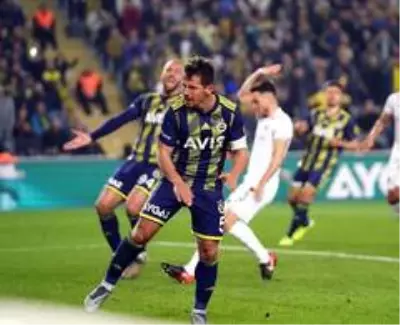 Emre Belözoğlu: Emre Belözoğlu: