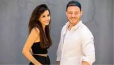 Hande Erçel'le oynayacağı dizinin konusuyla alay edilen Kerem Bürsin'den eleştirilere cevap Hande Erçel'le oynayacağı dizinin konusuyla alay edilen Kerem Bürsin'den eleştirilere cevap