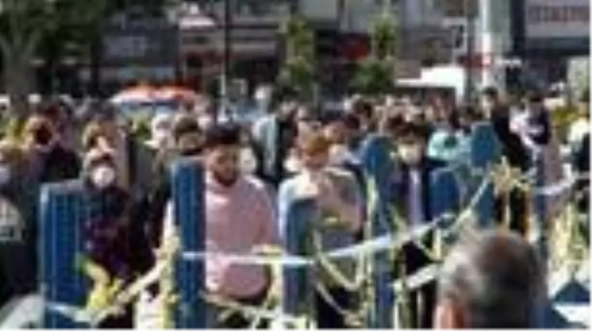 İstanbul'da vatandaş 'rehavet' uyarısını dinlemedi
