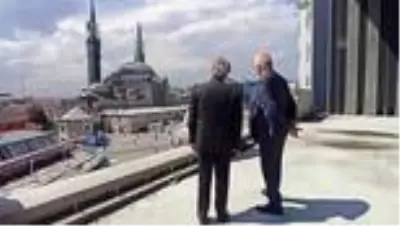 Kültür ve Turizm Bakan Yardımcısı Demircan, Taksim Camisi'nde incelemelerde bulundu Kültür ve Turizm Bakan Yardımcısı Demircan, Taksim Camisi'nde incelemelerde bulundu