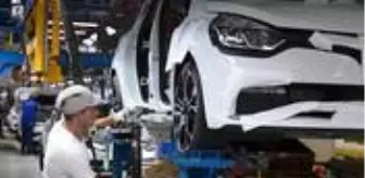 Bruno Le Maire: Otomotiv devi Renault, tasarruf yapmak için 15 bin kişiyi işten çıkaracak Bruno Le Maire: Otomotiv devi Renault, tasarruf yapmak için 15 bin kişiyi işten çıkaracak