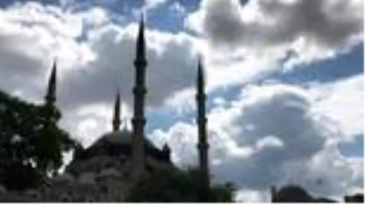 Selimiye Camisi'nde şükür kurbanı kesildi