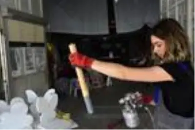 Yeğenine yaptığı hediye çok beğenilince mimarlığı bırakıp bu işe girdi! Tanesini 3 bin liraya satıyor Yeğenine yaptığı hediye çok beğenilince mimarlığı bırakıp bu işe girdi! Tanesini 3 bin liraya satıyor