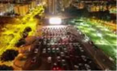 Antalya'da, 'arabada açık hava sineması' etkinliği Antalya'da, 'arabada açık hava sineması' etkinliği
