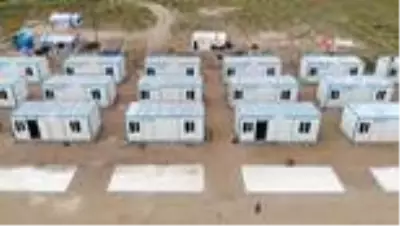 Asırlık gelenek 'çadır' hayatı son buldu: Yeni evleri 'konteyner' Asırlık gelenek 'çadır' hayatı son buldu: Yeni evleri 'konteyner'