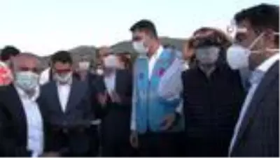 Bakan Kurum Sivrice için konuştu: 'Bu alanı hiçbir şekilde yapılaşmaya müsaade edemeyiz' Bakan Kurum Sivrice için konuştu: 'Bu alanı hiçbir şekilde yapılaşmaya müsaade edemeyiz'