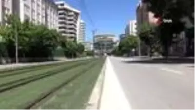 - Gaziantep'te işlek cadde ve sokaklar boş kaldı - Gaziantep'te işlek cadde ve sokaklar boş kaldı