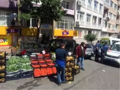 Kısıtlamaya rağmen tezgah kuran pazarcılara dudak uçuklatan ceza