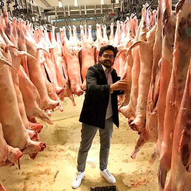 Özgür Gökçe kimdir? Nusret'n kardeşi kasap Özgür Gökçe kimdir? Özgür Gökçe kimdir? Nusret'n kardeşi kasap Özgür Gökçe kimdir?