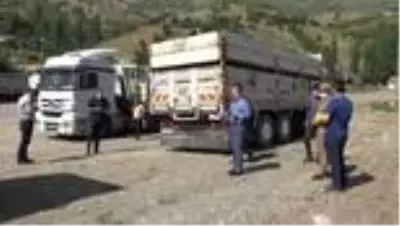 Şemdinli’de çiftçilere küçükbaş hayvan desteği