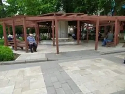 65 yaş üstü vatandaşlar üçüncü defa sokakta 65 yaş üstü vatandaşlar üçüncü defa sokakta