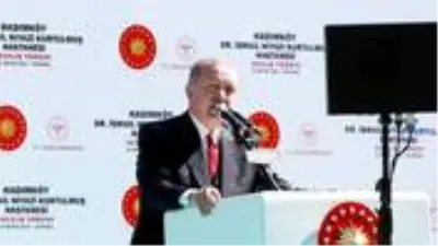 Cumhurbaşkanı Erdoğan'dan İstanbul'un Fethi'ne işgal diyenlere sert tepki: Kendini bilmezler Cumhurbaşkanı Erdoğan'dan İstanbul'un Fethi'ne işgal diyenlere sert tepki: Kendini bilmezler