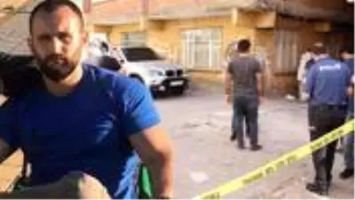 Diyarbakır'da polis memurunu şehit eden zanlının yanında bulunan 2 kişi teslim odu Diyarbakır'da polis memurunu şehit eden zanlının yanında bulunan 2 kişi teslim odu