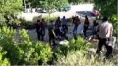 KARAMAN Motosiklet yürüyüş yapan kadınlara çarptı: 5 yaralı