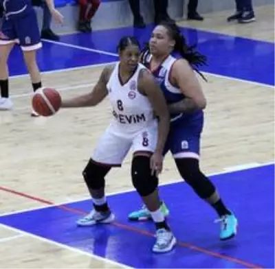 Kia Vaughn, Fenerbahçe'de