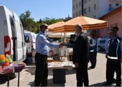 Son dakika haber: Korona virüsten dolayı kurulmayan pazar yeniden açıldı Son dakika haber: Korona virüsten dolayı kurulmayan pazar yeniden açıldı