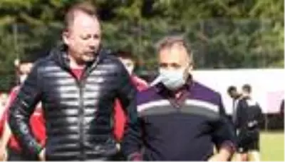 Sergen Yalçın'dan Ahmet Nur Çebi'ye transfer sözleri Sergen Yalçın'dan Ahmet Nur Çebi'ye transfer sözleri
