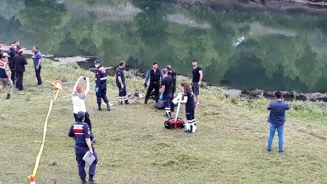 Serinlemek için Kızılırmak'a giren çocuk boğuldu! Annesinin feryadı yürek dağladı Serinlemek için Kızılırmak'a giren çocuk boğuldu! Annesinin feryadı yürek dağladı