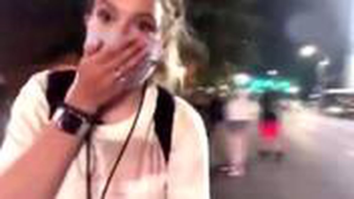 ABD'de şiddet eylemlerine dönen protestolarda bir muhabir kapkaça uğradı