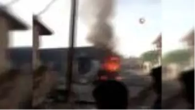 (AFRİN)-Afrin’de bombalı yükle araç patladı