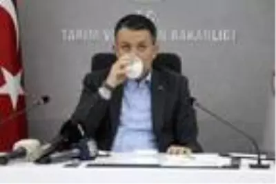 Bakan Pakdemirli: Çin'e süt ihracatının kapıları açıldı Bakan Pakdemirli: Çin'e süt ihracatının kapıları açıldı