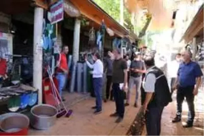 Başkan Kılınç, oturakçı pazarı esnafıyla bir araya geldi