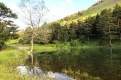 Bir zamanlar atların serinletildiği göl turizme kazandırılmayı bekliyor