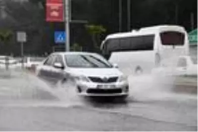 Çorlu'da sağanak