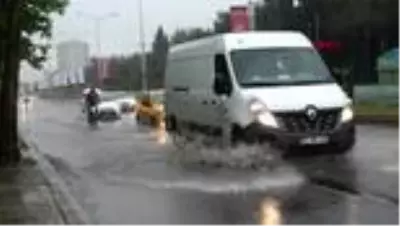 Son dakika haberi: Çorlu’da sağanak yağış
