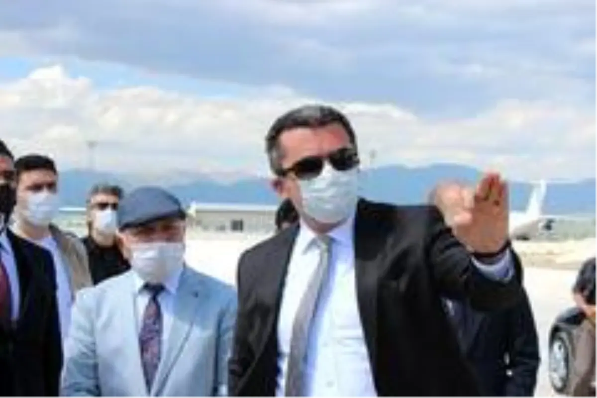 Erzurum Havalimanı pisti bitmeyince Vali çıldırdı: Utancımdan sokağa çıkamam