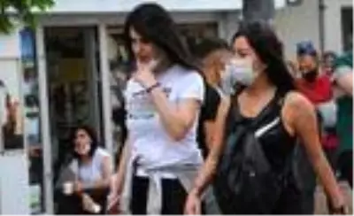 Eskişehir Sağlık Müdürü Bilge'den 'maske' uyarısı Eskişehir Sağlık Müdürü Bilge'den 'maske' uyarısı