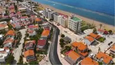 İzmir'de asfalt atağı sürüyor İzmir'de asfalt atağı sürüyor