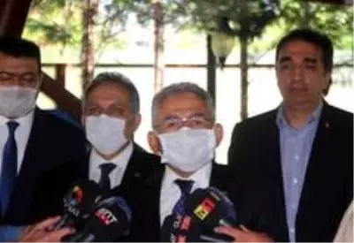 Kayseri Lokantacılar ve Pastacılar Odası, iş yerlerini dualarla açtı Kayseri Lokantacılar ve Pastacılar Odası, iş yerlerini dualarla açtı