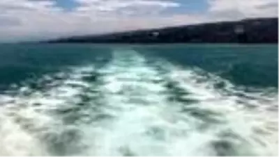 Türkiye'nin ilk yerli sondaj gemisi 'Fatih' Trabzon'a geldi (2) Türkiye'nin ilk yerli sondaj gemisi 'Fatih' Trabzon'a geldi (2)