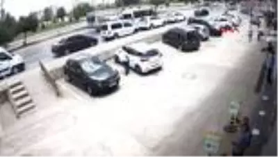 ADANA Altınları çaldılar, eğlence yaptıkları evde yakalandılar