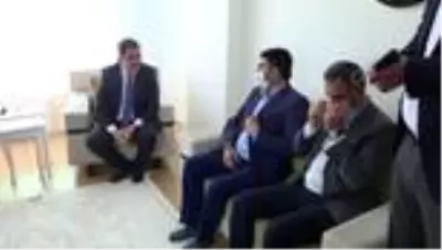 Son dakika haber | AK Parti Milletvekili Çelebi'den Barış Çakan'ın ailesine taziye ziyareti Son dakika haber | AK Parti Milletvekili Çelebi'den Barış Çakan'ın ailesine taziye ziyareti