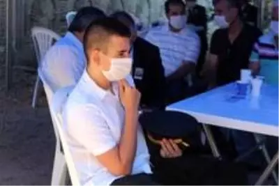 Antalya şehidini uğurluyor Antalya şehidini uğurluyor