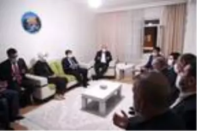 Bakan Soylu'dan, Barış Çakan'ın ailesine taziye ziyareti Bakan Soylu'dan, Barış Çakan'ın ailesine taziye ziyareti
