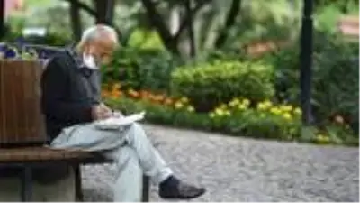 Bilim Kurulu Üyesi'nden 65 yaş üstünü sevindirecek açıklama: Yakın zamanda sokağa çıkma yasağı kalkabilir Bilim Kurulu Üyesi'nden 65 yaş üstünü sevindirecek açıklama: Yakın zamanda sokağa çıkma yasağı kalkabilir