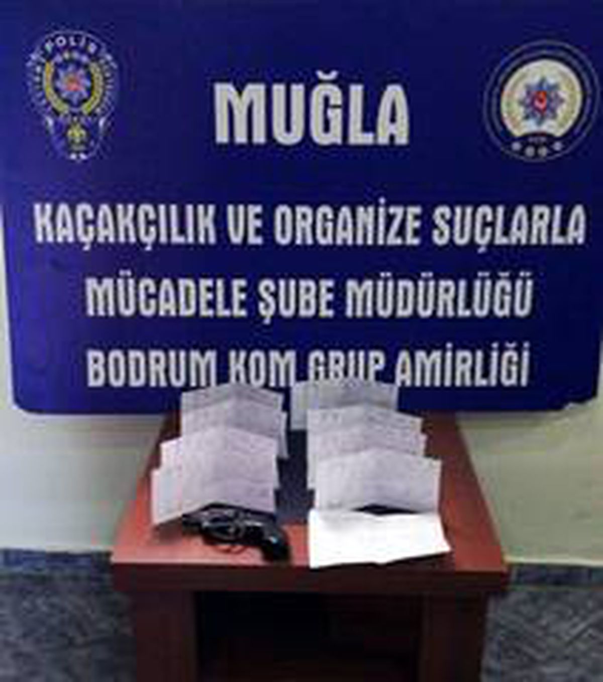 Bodrum'da tehditle senet imzalatan üç kişi yakalandı